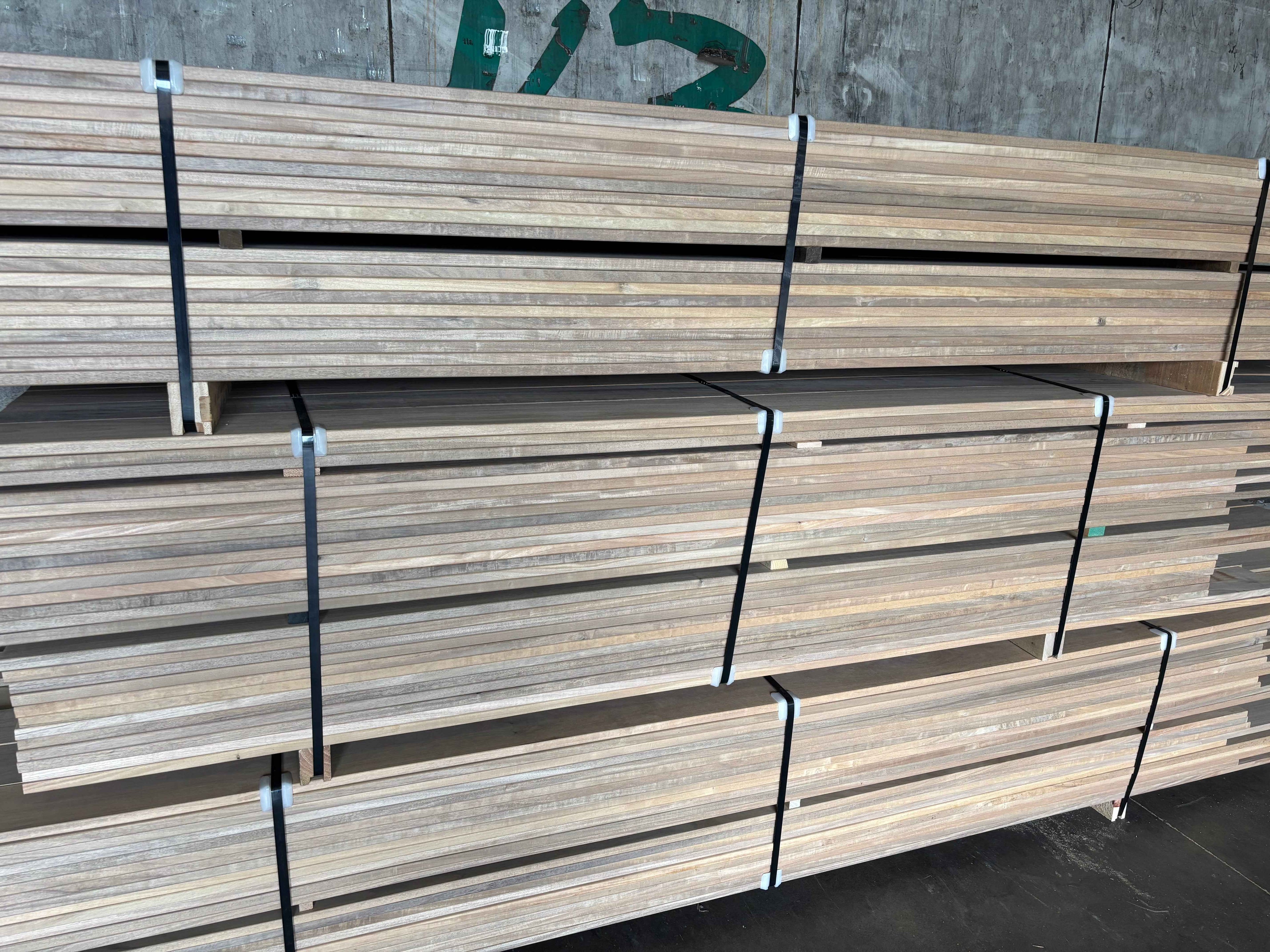 Vitex Decking 140x19mm Smooth – Premium Hardwood Decking